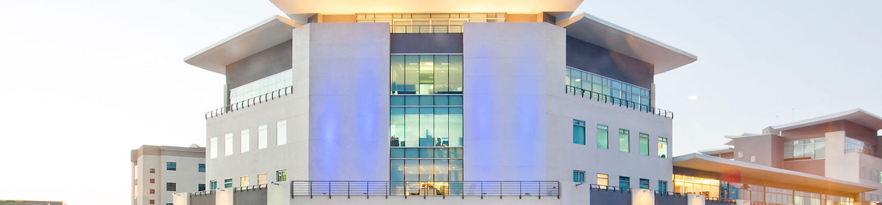 Picture of a medical building in Avenida Escazu, Costa Rica